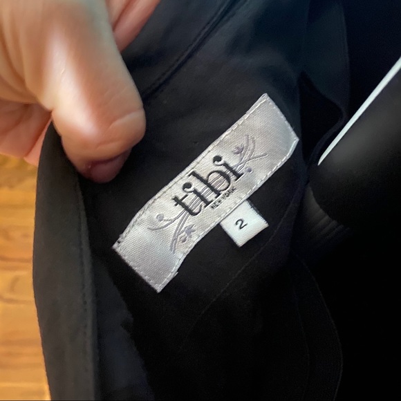 TIBI EMBROIDERED STRAPLESS MINI DRESS Sz 2 - Picture 9 of 11